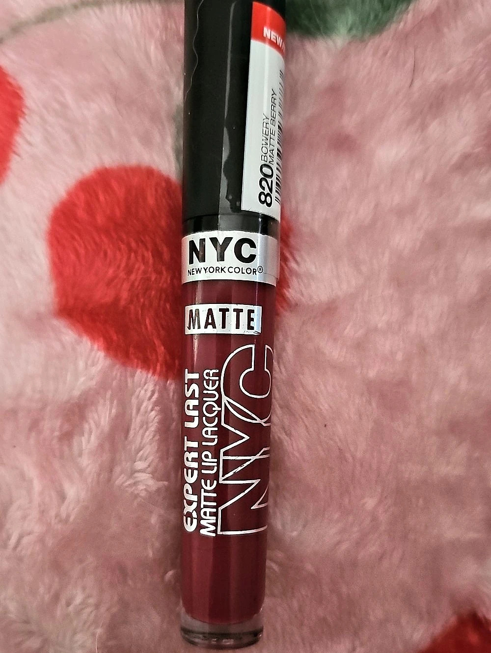 NYC Expert Last Matte Lip Lacquer Matte Lip Lacquer in Red NWT